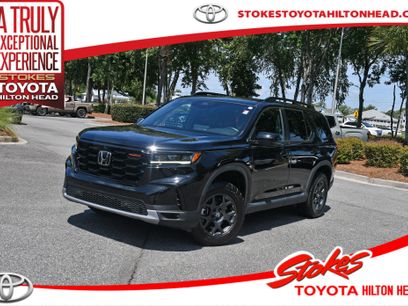 Used 2025 Honda Pilot TrailSport
