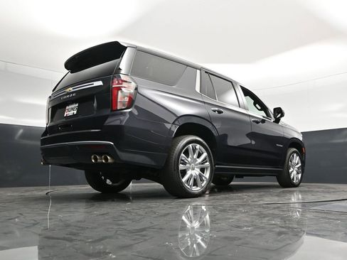 Used 2022 Chevrolet Tahoe High Country w/ Premium Package 2 AWD/4WD image 47