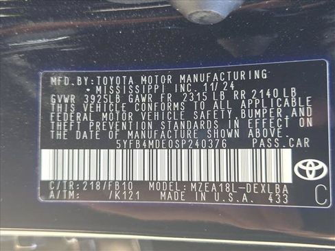 Used 2025 Toyota Corolla LE FWD image 10