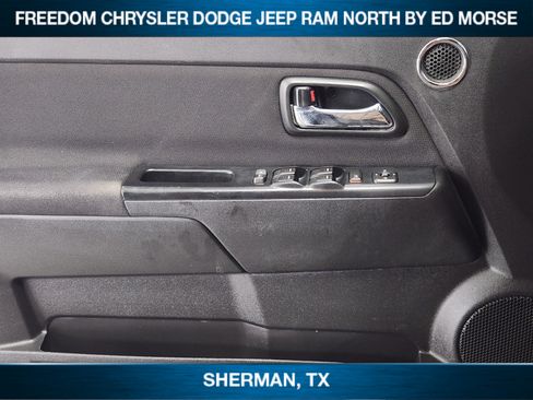 Used 2012 Chevrolet Colorado LT RWD image 16