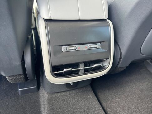 New 2026 Lincoln Nautilus Reserve image 26