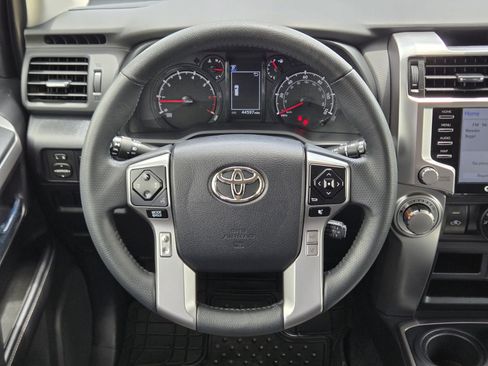 Used 2023 Toyota 4Runner SR5 image 14