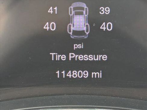 Used 2017 Jeep Grand Cherokee Limited image 11