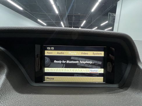 Used 2011 Mercedes-Benz E 550 E 550 w/ Premium 2 Pkg image 44