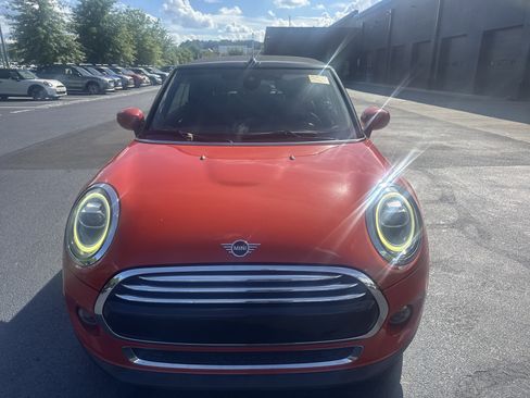 Used 2020 MINI Cooper Convertible w/ Premium Package FWD image 5