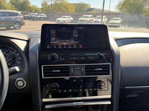 Used 2024 INFINITI QX80 Luxe image 21