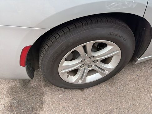 Used 2023 Dodge Charger SXT image 10