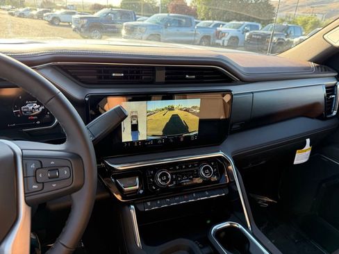 New 2026 GMC Sierra 3500 Denali w/ Denali Reserve Package image 17