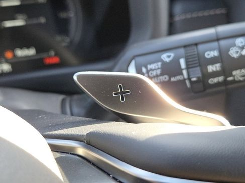 New 2025 Lexus LX 600 4WD w/ Premium Package image 22