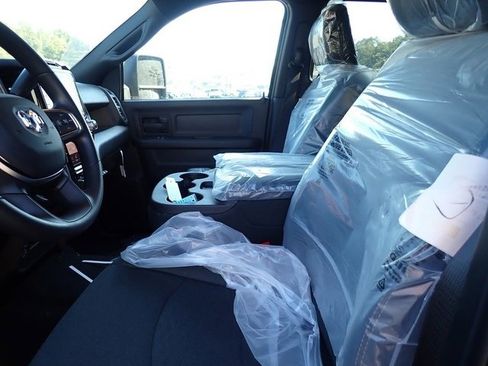 New 2025 RAM 2500 Tradesman image 14