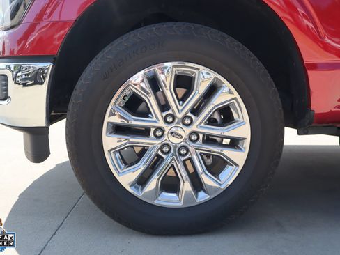 Used 2025 Ford F150 Lariat w/ Equipment Group 502A High AWD/4WD image 10