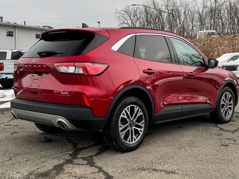 Used 2022 Ford Escape SEL image 3