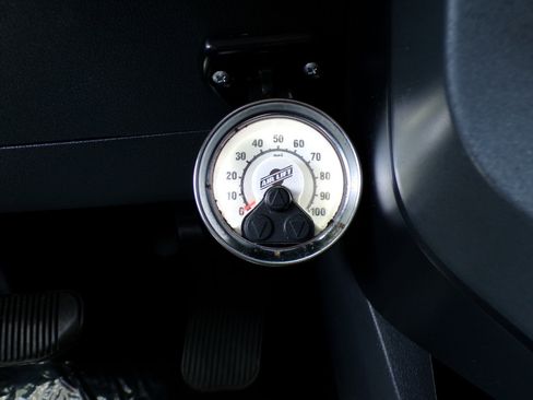 Used 2021 Ford F150 Lariat image 48