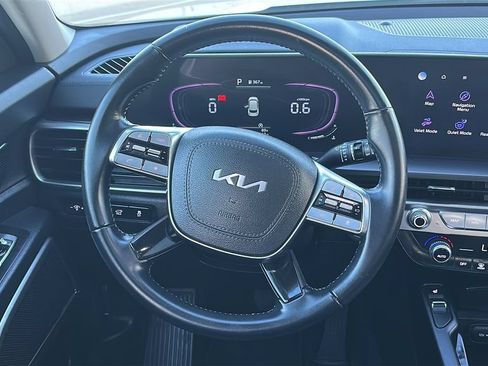 Used 2025 Kia Telluride S FWD image 23