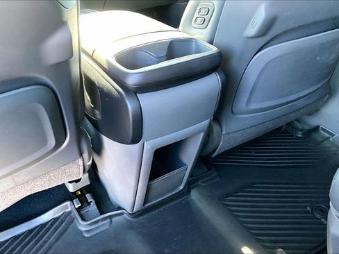 Used 2024 Kia EV9 Light Long Range image 10