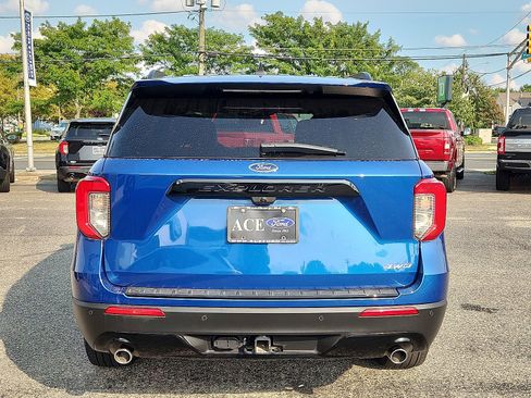 Certified 2022 Ford Explorer ST-Line w/ Class IV Trailer Tow Package image 5