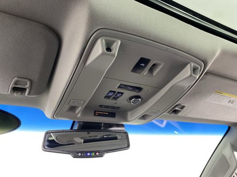 Used 2019 GMC Yukon Denali w/ Denali Ultimate Package image 27