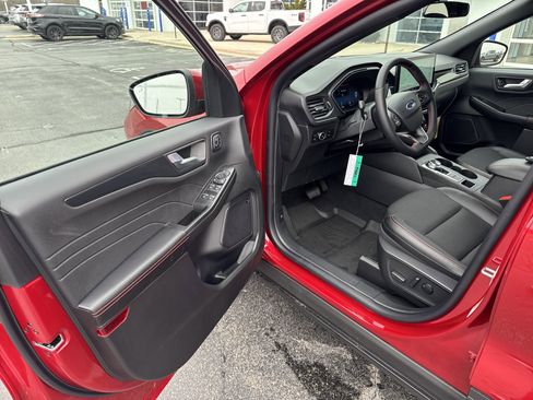 New 2026 Ford Escape ST-Line Select w/ Tech Pack #2 image 17