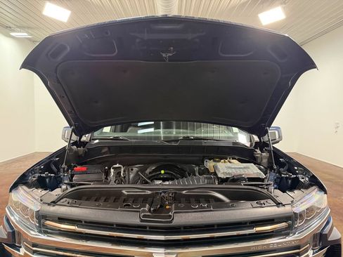 Used 2019 Chevrolet Silverado 1500 High Country AWD/4WD image 85