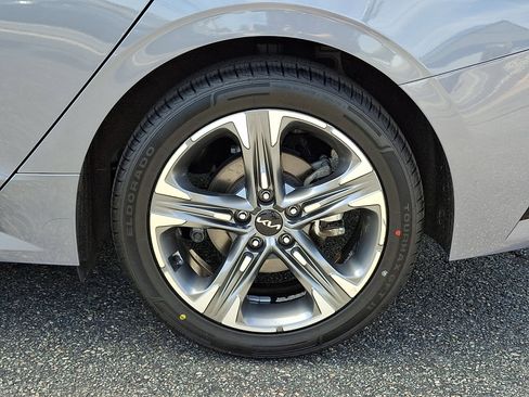 Certified 2024 Kia K5 EX w/ EX Premium Package FWD image 8