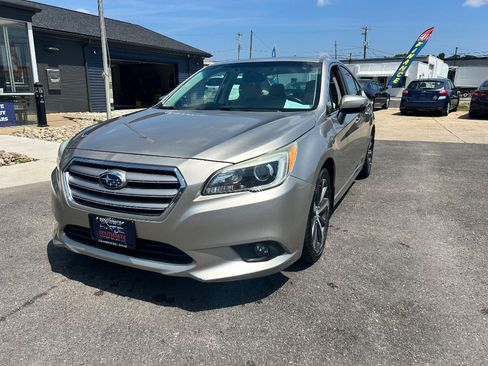 Used 2015 Subaru Legacy 2.5i Limited AWD/4WD image 1