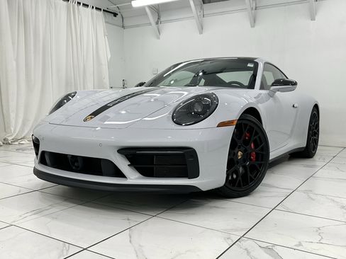 Certified 2024 Porsche 911 Carrera 4 GTS image 8