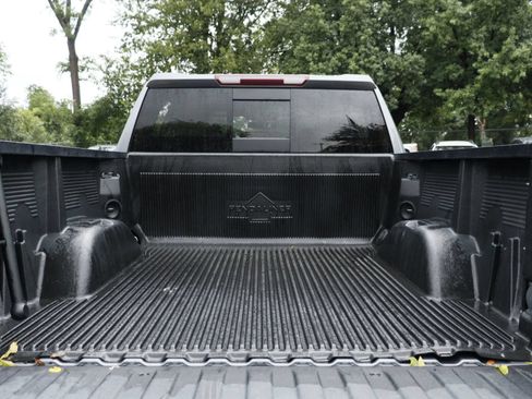 Used 2021 GMC Sierra 1500 SLT AWD/4WD image 30