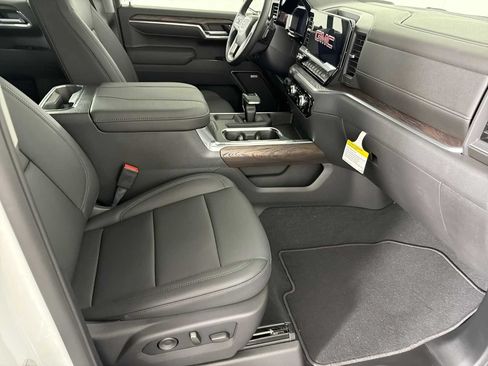 New 2026 GMC Sierra 1500 SLT w/ SLT Premium Plus Package AWD/4WD image 8