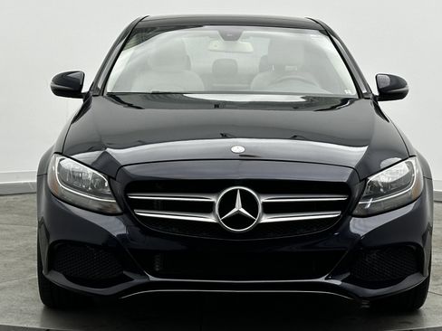 Used 2016 Mercedes-Benz C 300 4MATIC Sedan image 2