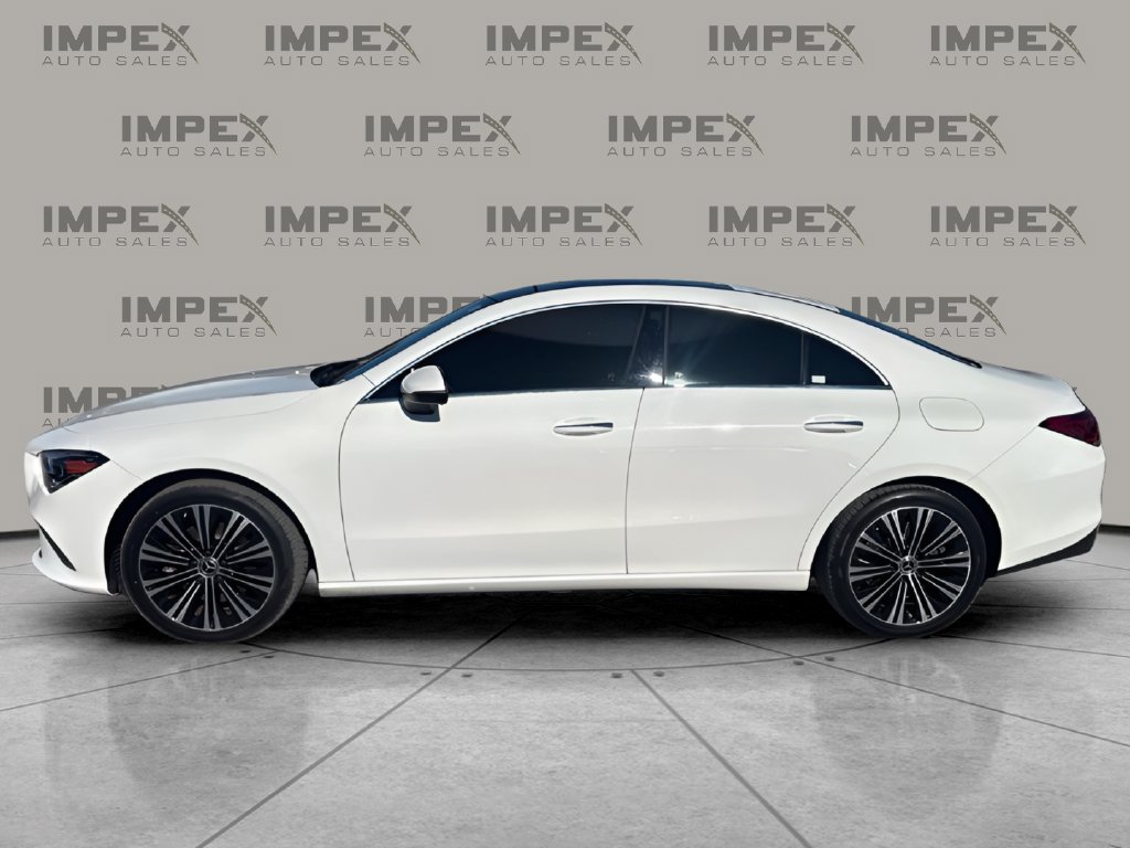 Used 2023 Mercedes-Benz CLA 250 4MATIC w/ Premium Package image 2