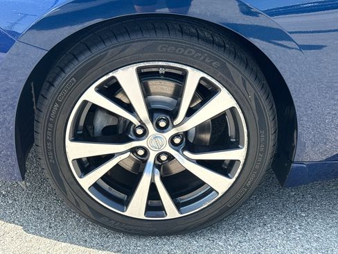 Used 2016 Nissan Maxima Platinum FWD image 8