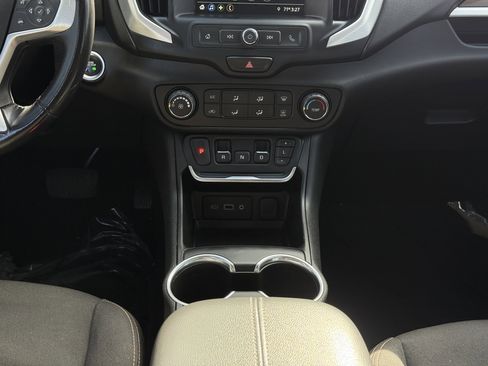 Used 2019 GMC Terrain SLE w/ LPO, Cargo Package image 23