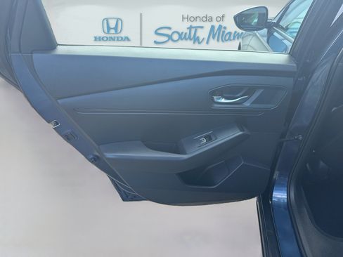 Certified 2025 Honda Accord SE image 25