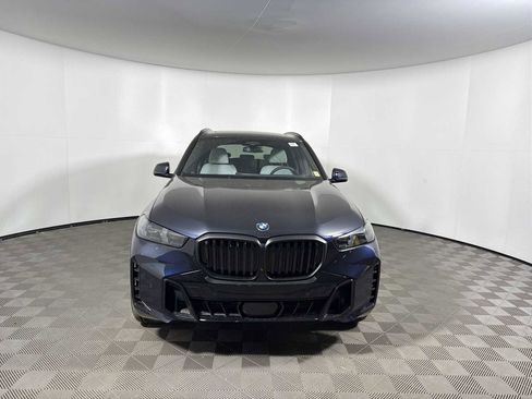 New 2026 BMW X5 xDrive40i w/ M Sport Package AWD/4WD image 5