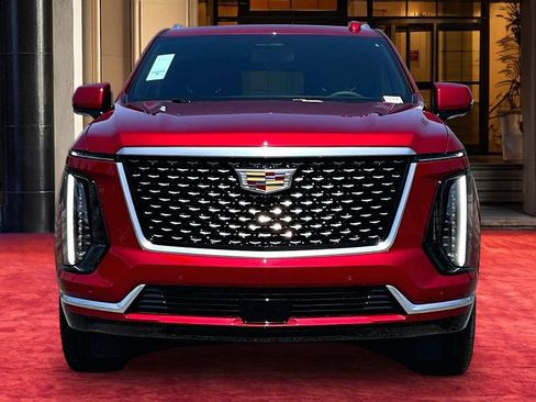 New 2026 Cadillac Escalade 4WD w/ LPO, Floor Liner Package image 3