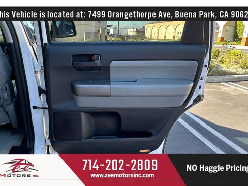 Used 2011 Toyota Sequoia SR5 RWD image 49
