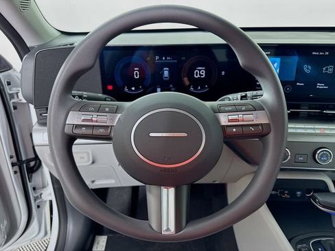 New 2026 Hyundai Kona SE image 15