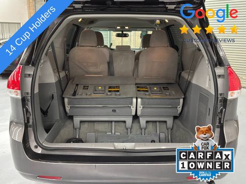 Used 2014 Toyota Sienna LE FWD image 9