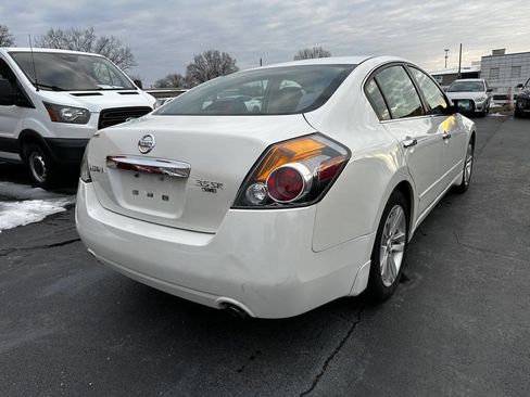 Used 2012 Nissan Altima 3.5 SR image 6