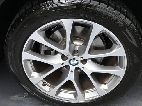 Used 2024 BMW X5 xDrive40i image 42