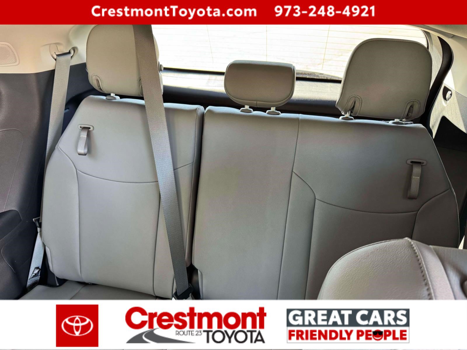 Used 2025 Toyota Sienna XLE w/ XLE Plus Package AWD/4WD image 10