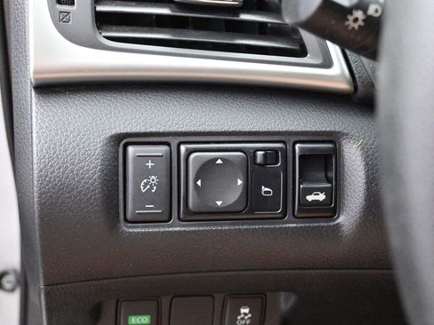Used 2019 Nissan Sentra SV FWD image 25