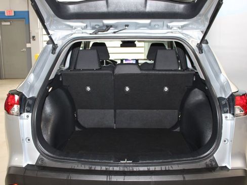 Used 2023 Toyota Corolla Cross LE FWD image 41