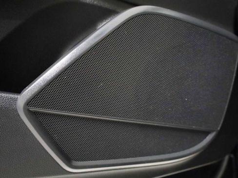 Used 2018 Audi Q5 2.0T Premium Plus image 17