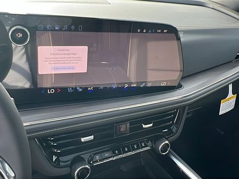 New 2026 Chevrolet Suburban Premier w/ Sun And Tow Package image 25