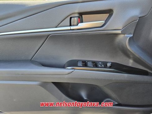 New 2026 Toyota Camry Hybrid w/ Multimedia Upgrade Package FWD image 15