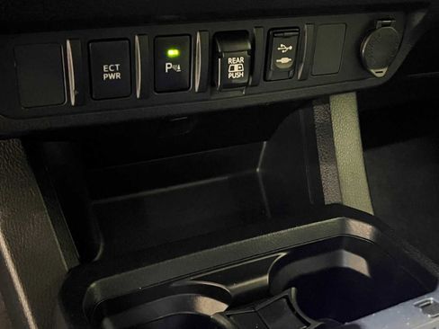 Used 2019 Toyota Tacoma SR5 image 24