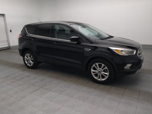 Used 2017 Ford Escape SE FWD image 11