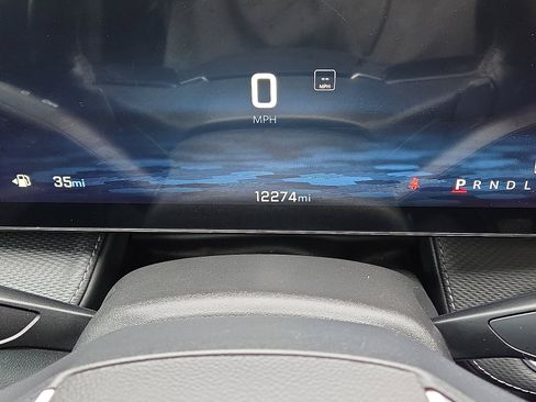 Used 2025 Chevrolet Equinox LT w/ Convenience Package II image 14