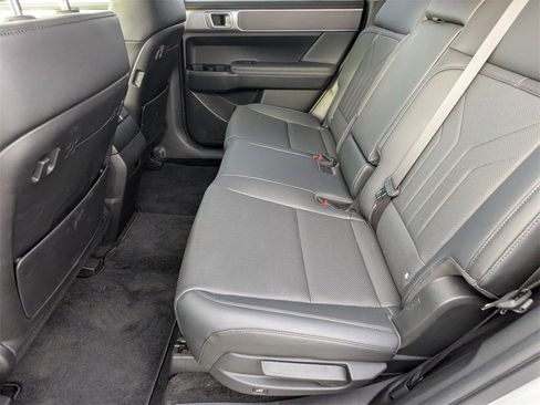 Used 2024 Hyundai Santa Fe XRT image 18